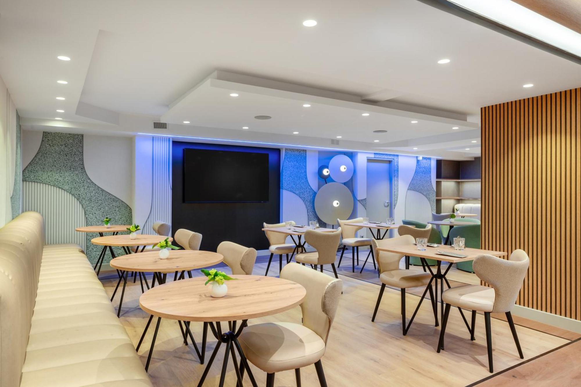 Danubius Hungaria City Center 4*