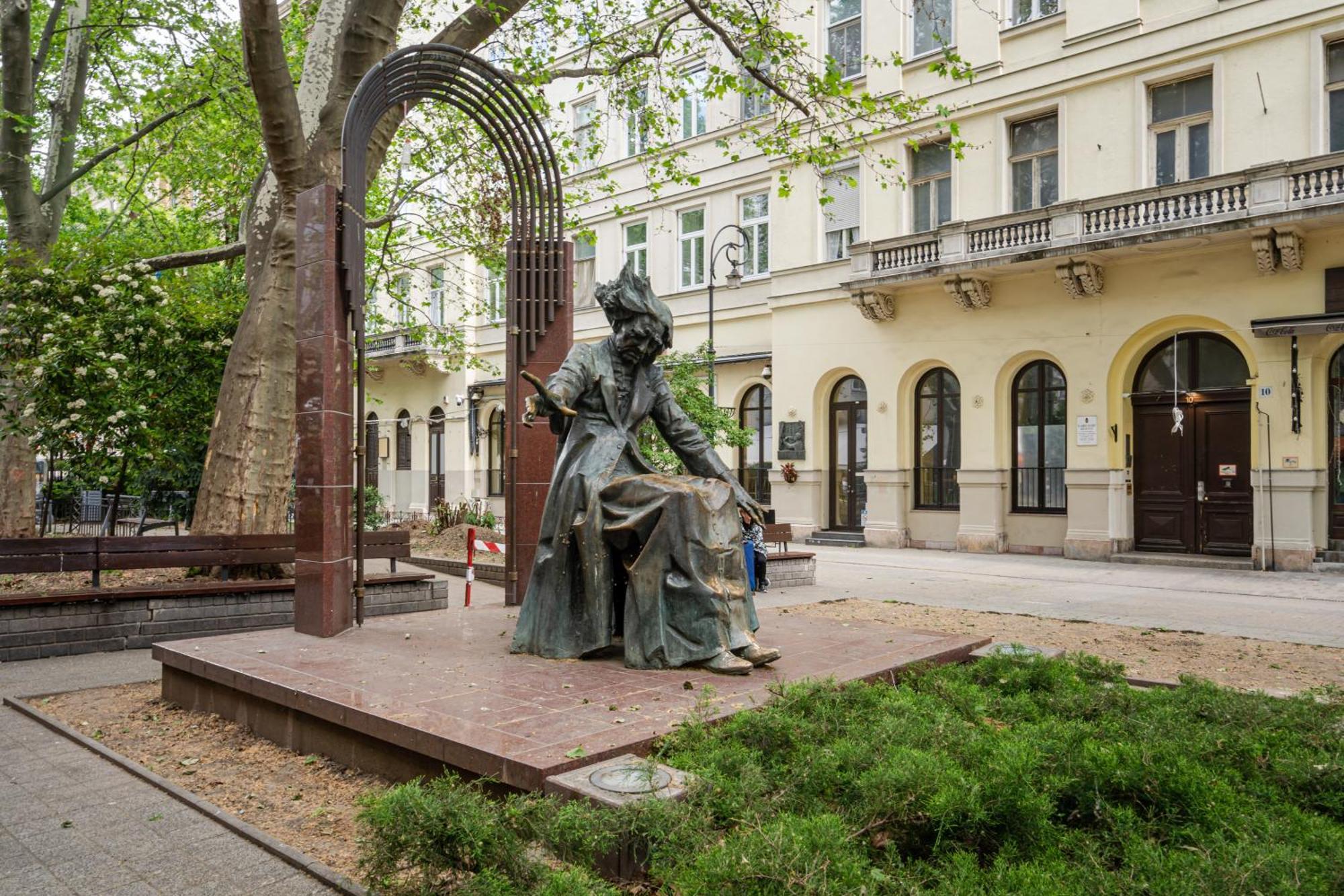 Of Serenity - 2 Bdr, Free Parking And Terrace Apartamento Budapest