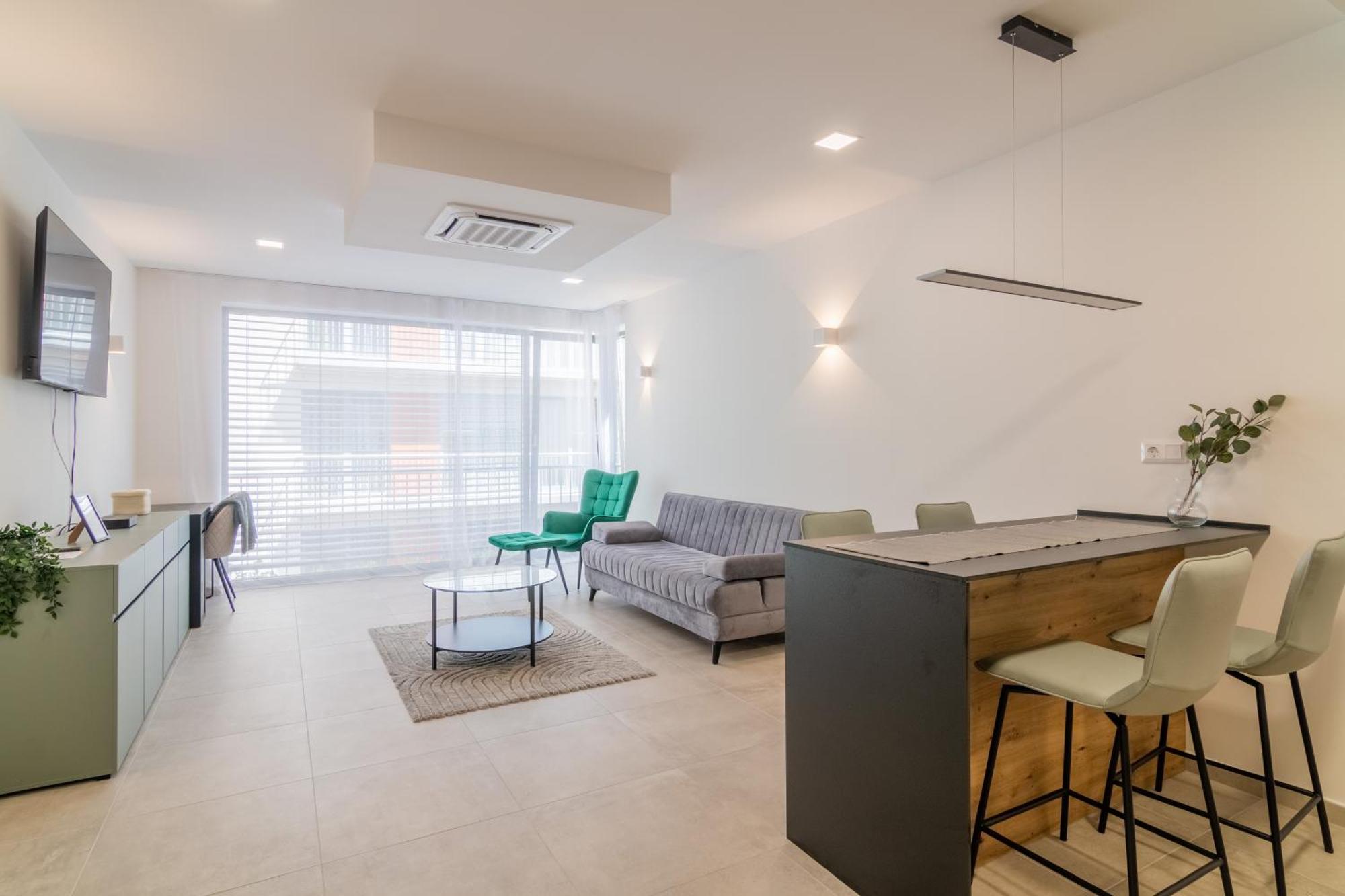 Swu Opera Apartment *