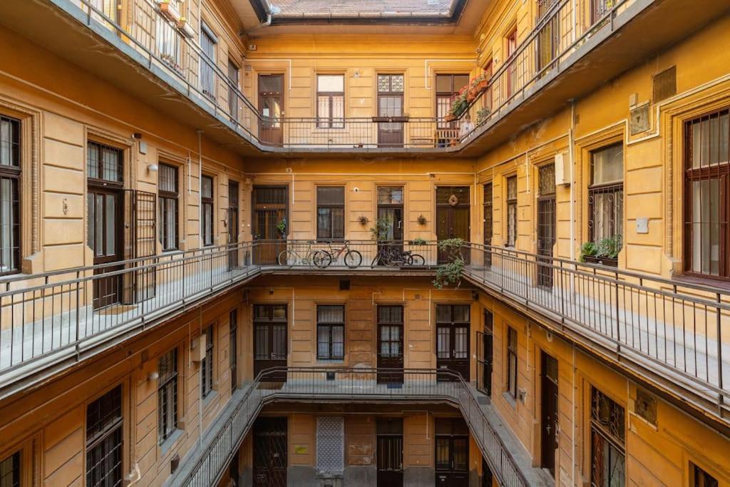 Appartamento Lovely Flat In The Heart Of Budapest