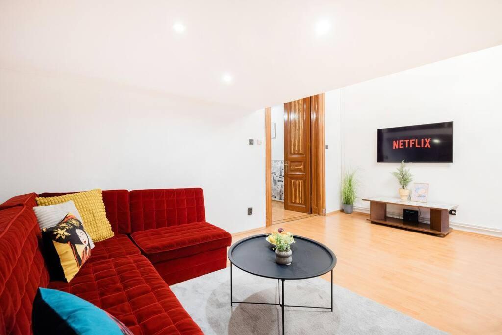 Secluded Spacious Oasis-best Location In Downtown Appartamento *