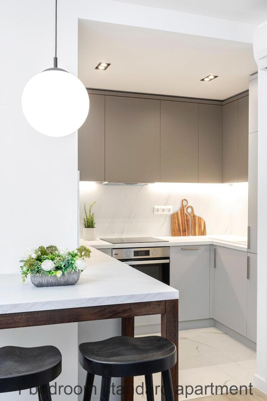 Apartment Buda Side Luxury 3-4-5 *