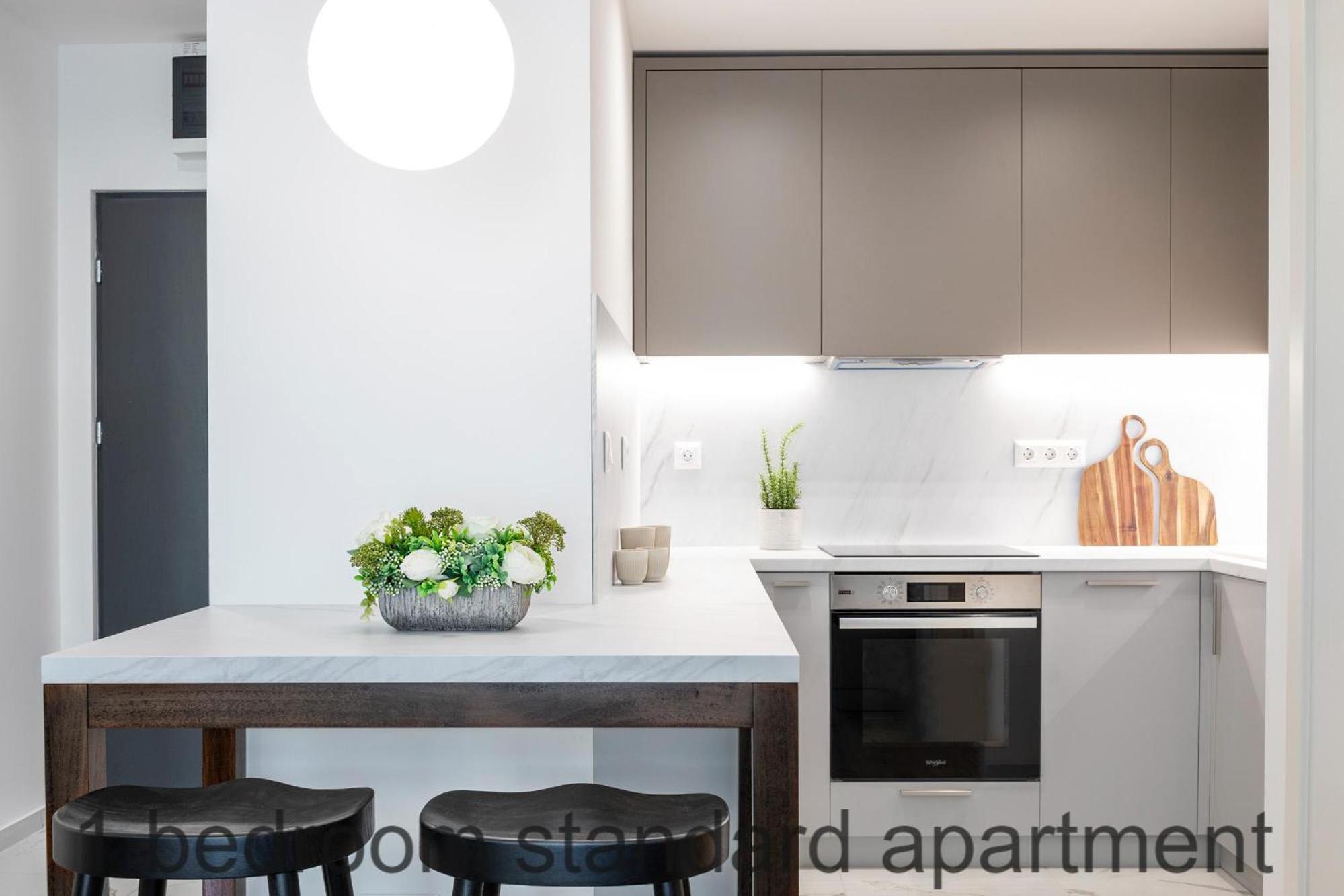 Buda Side Luxury 3-4-5 Apartment