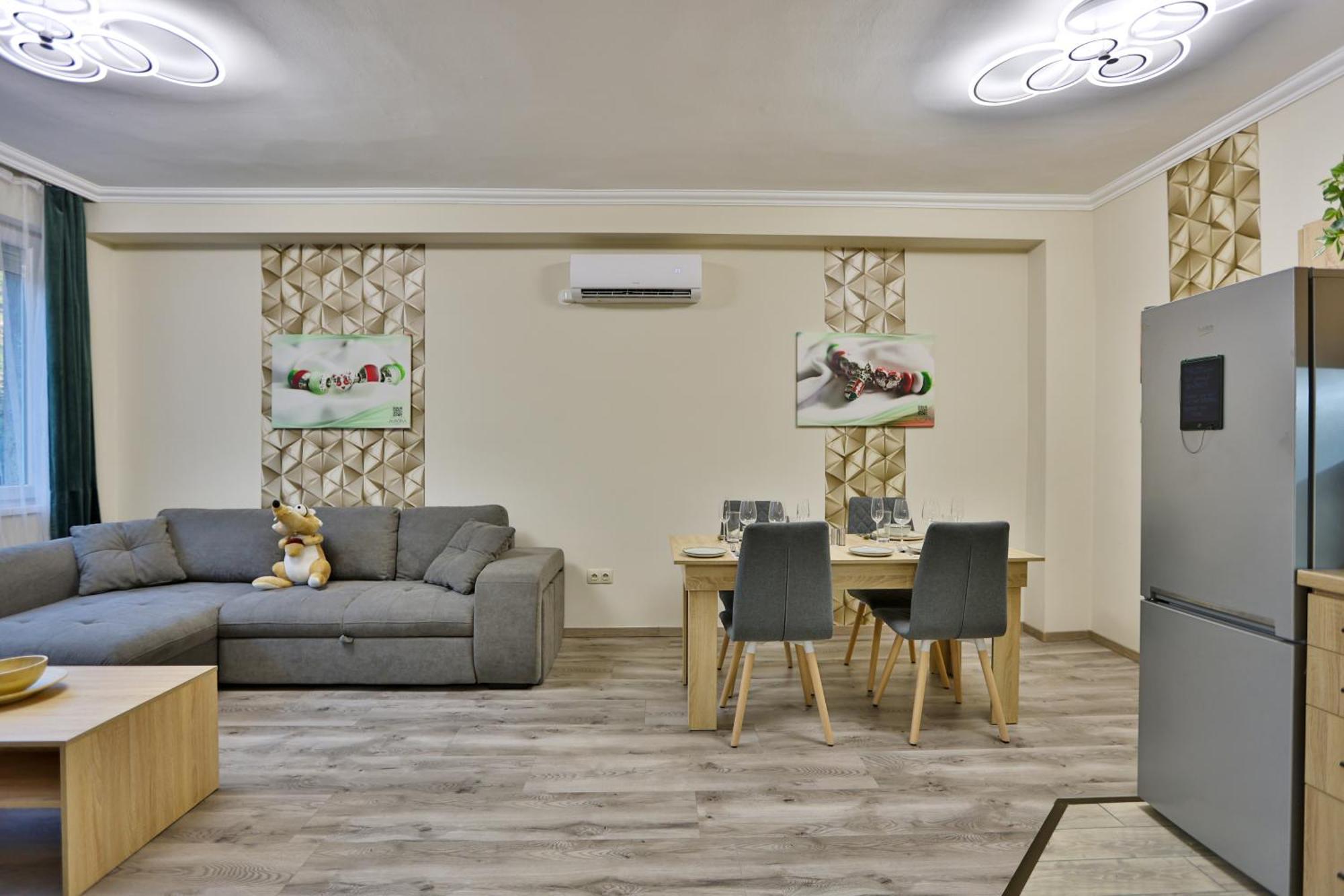 Karolina In The Silent 11th District Apartment Budapest