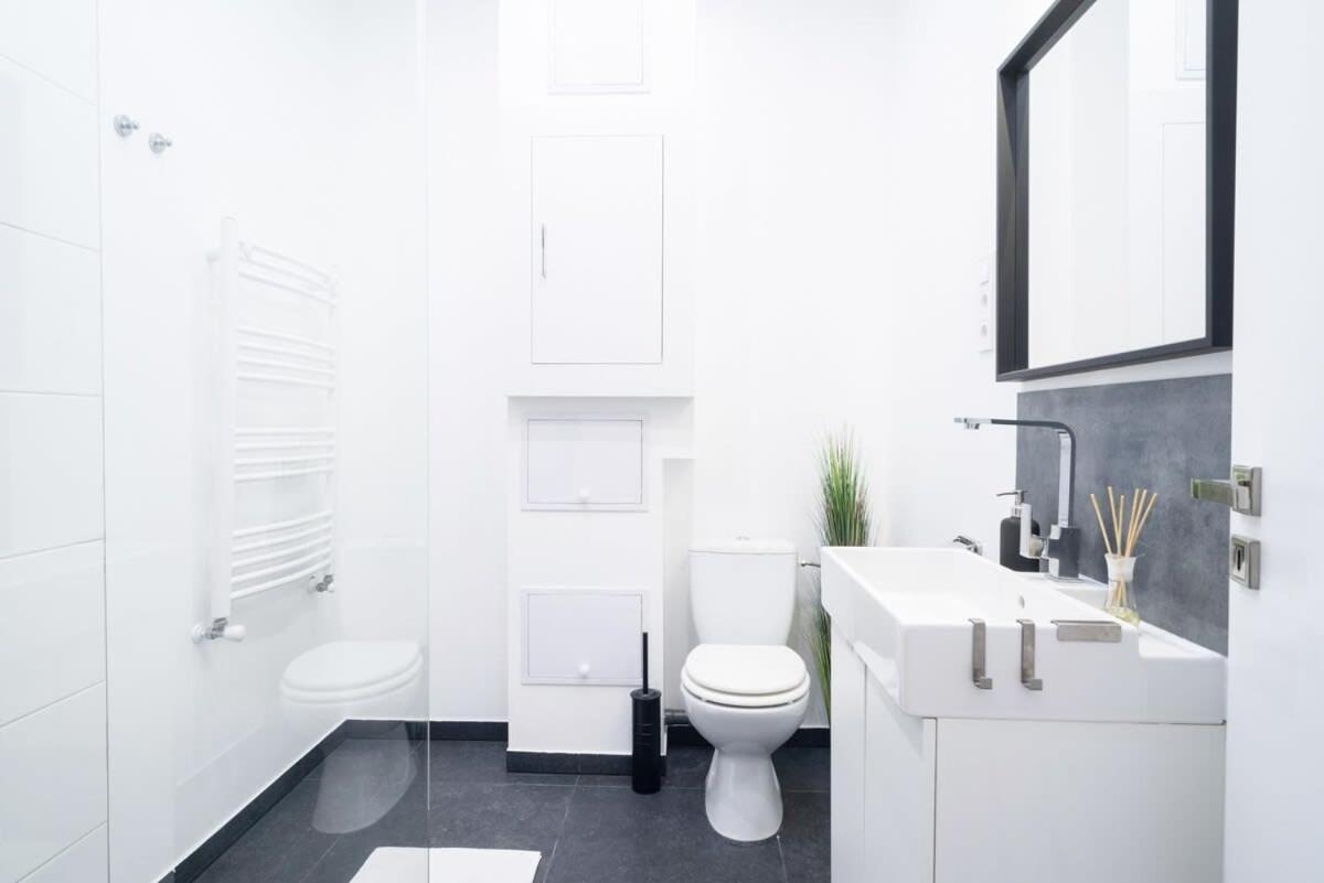 Stylish Large At Super Location Apartamento *