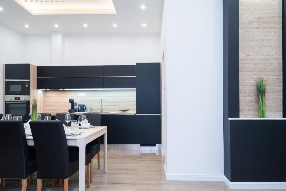 Apartamento Stylish Large At Super Location *
