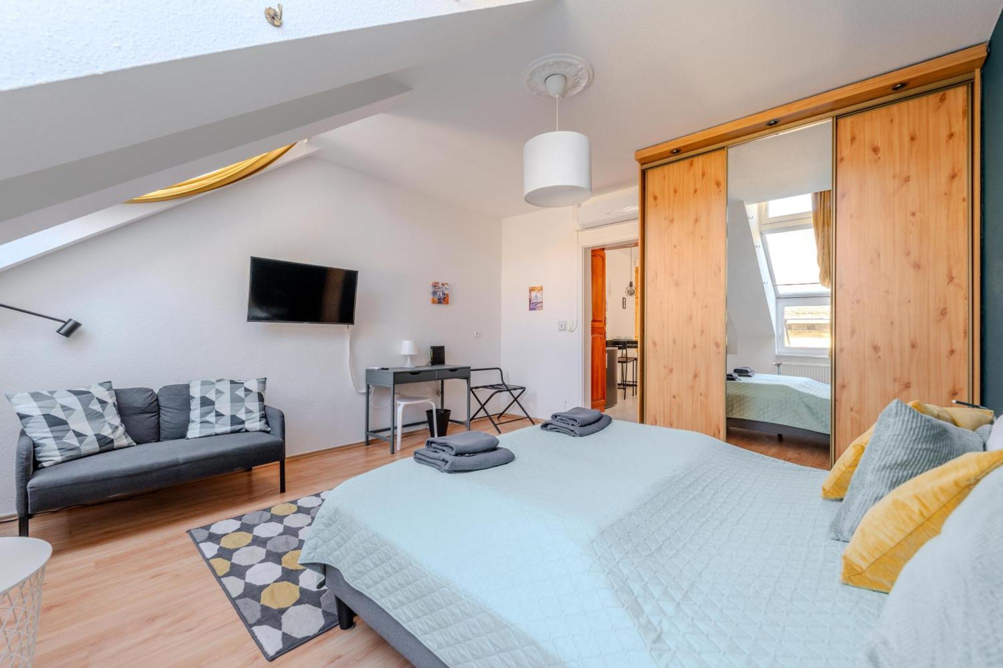Cozy Flat In The Heart Of Buda * Budapest