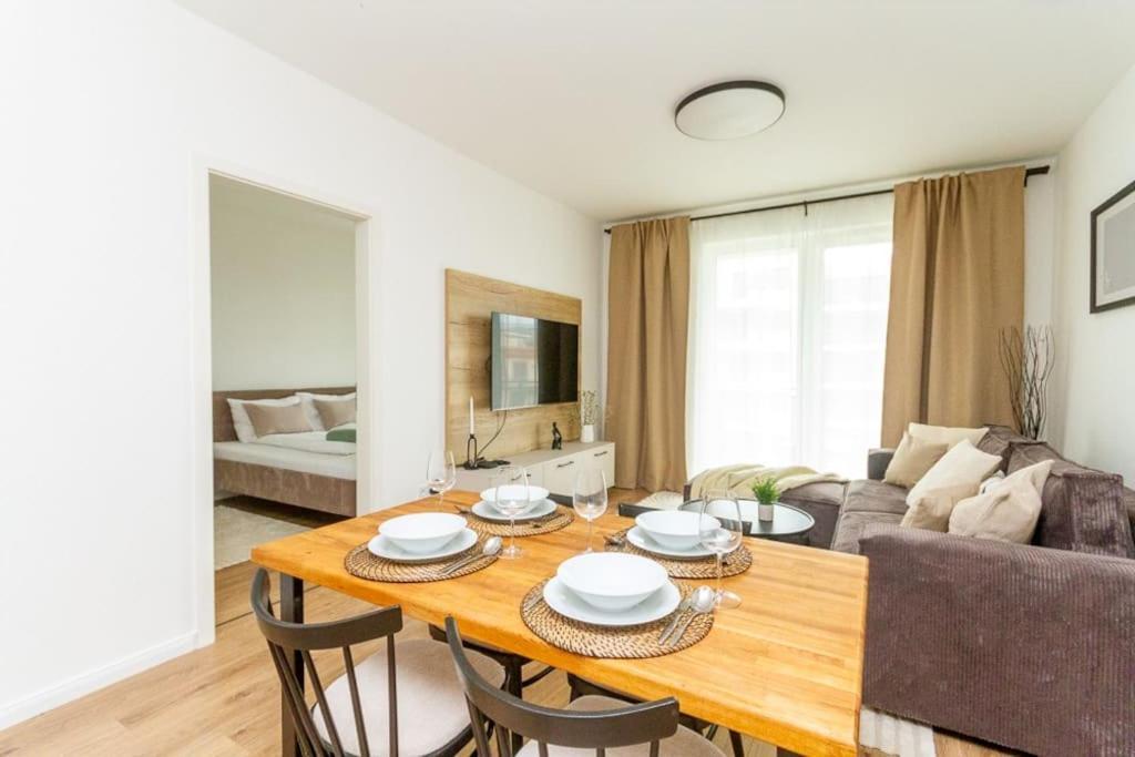 Urban Forest Apartment *