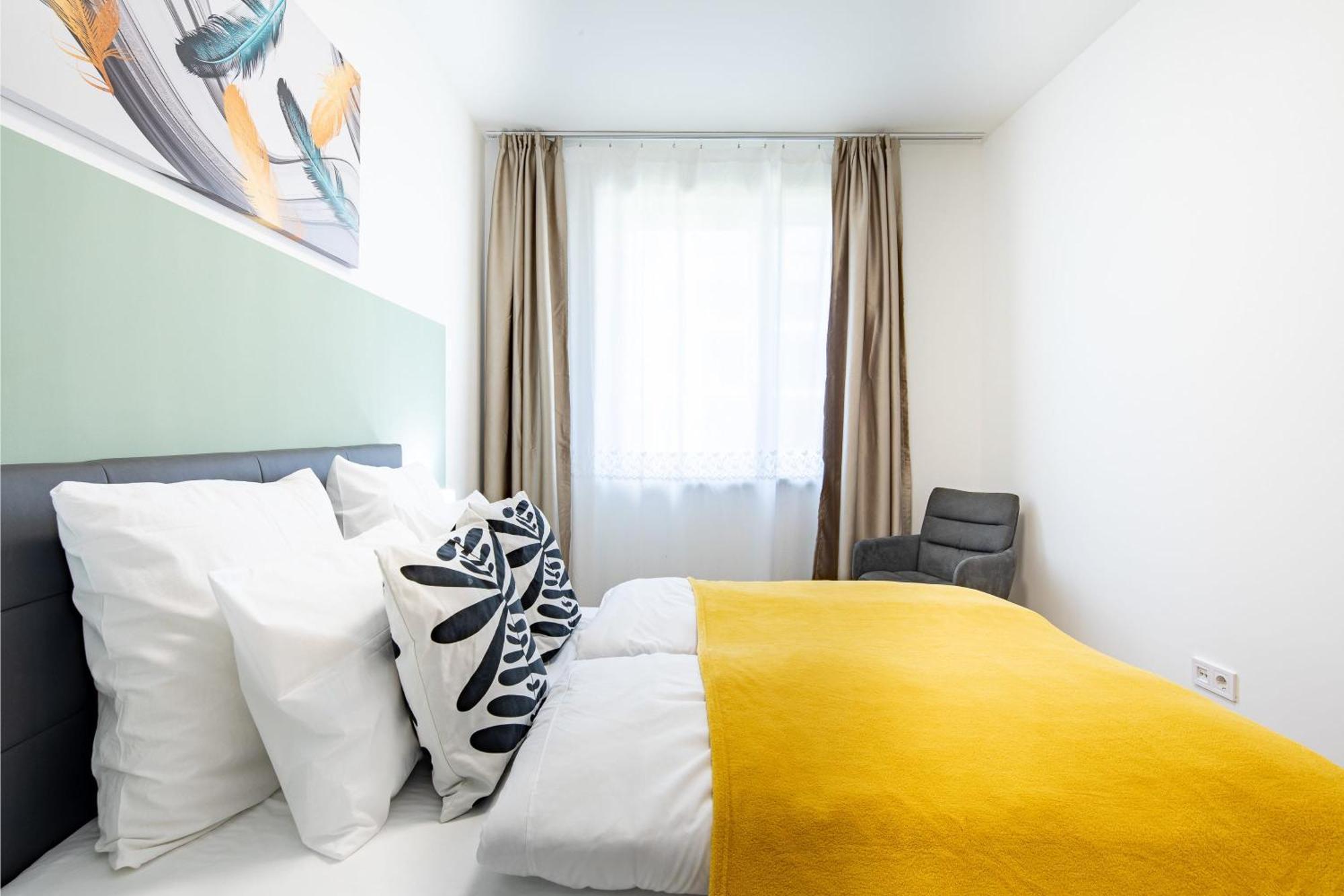 - Free Parking - Large Balcony Lejlighed