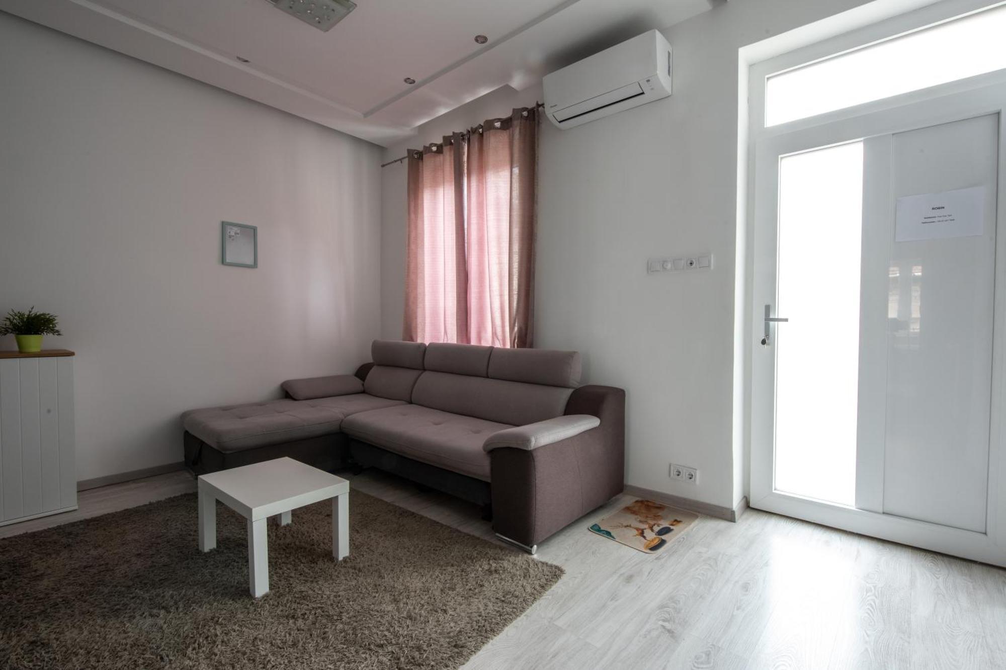 Modern Downtown Retreat At Akacfa 36 Budapest