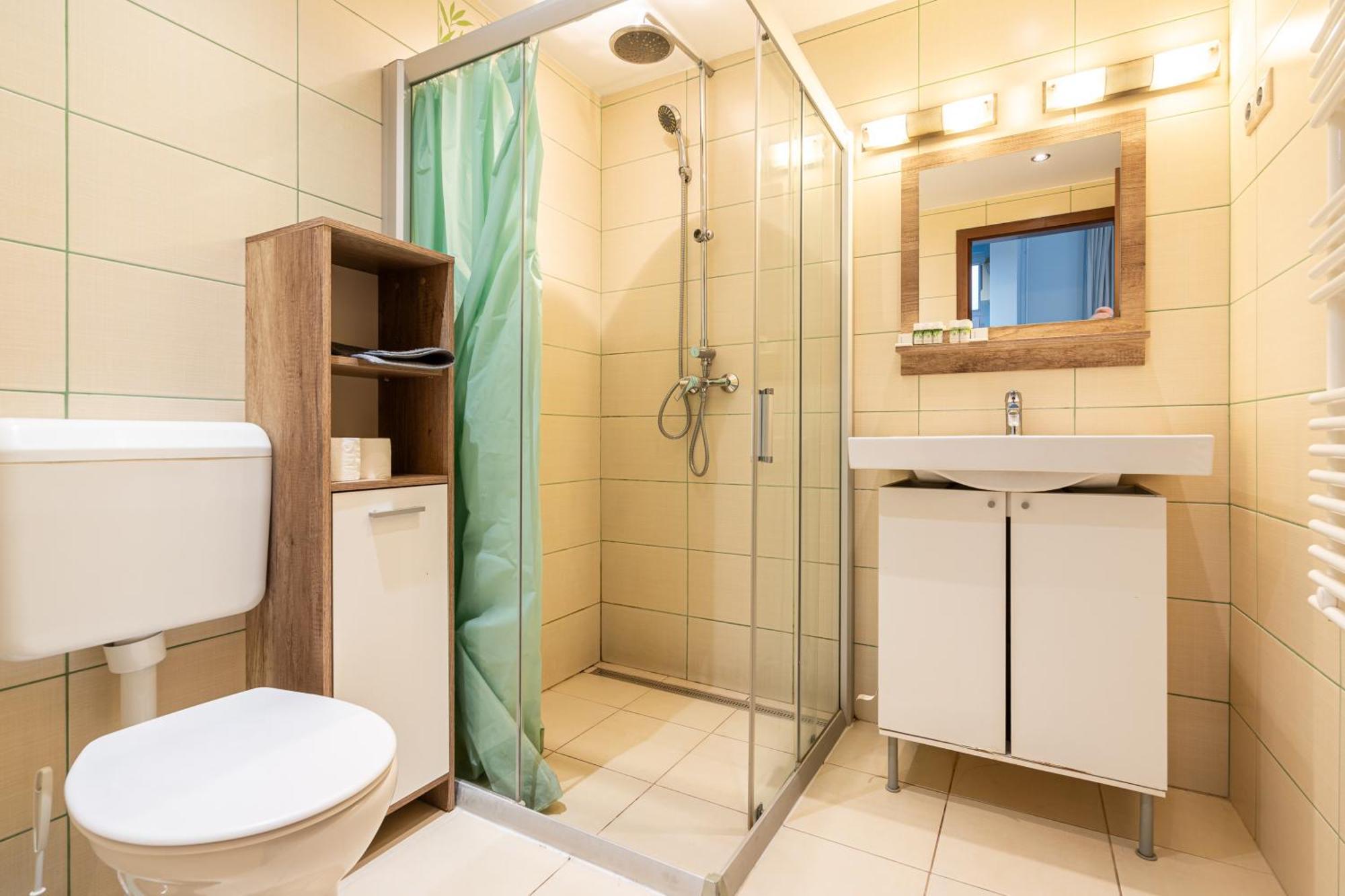 Apartment 2br Party District K29