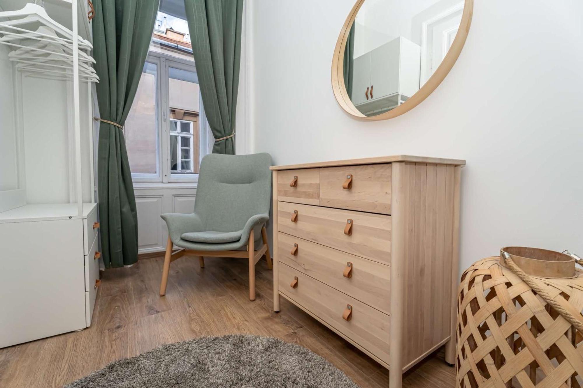 Apartmán Gozsdu Court Three Roses