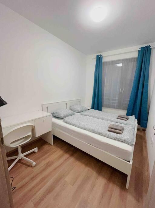 Appartamento Spacious With Balcony And Garage