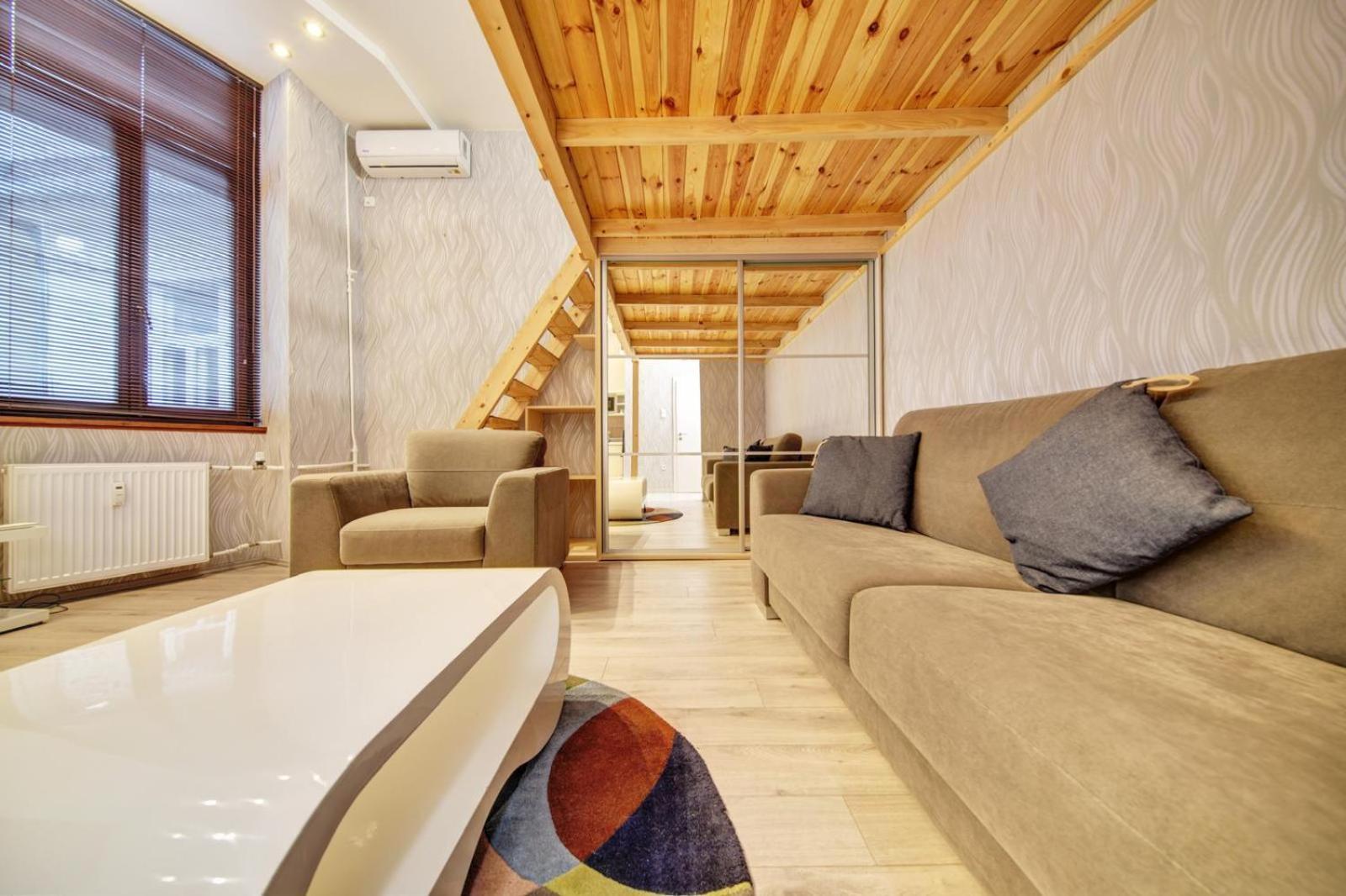 Fashion Street Loft Lejlighed