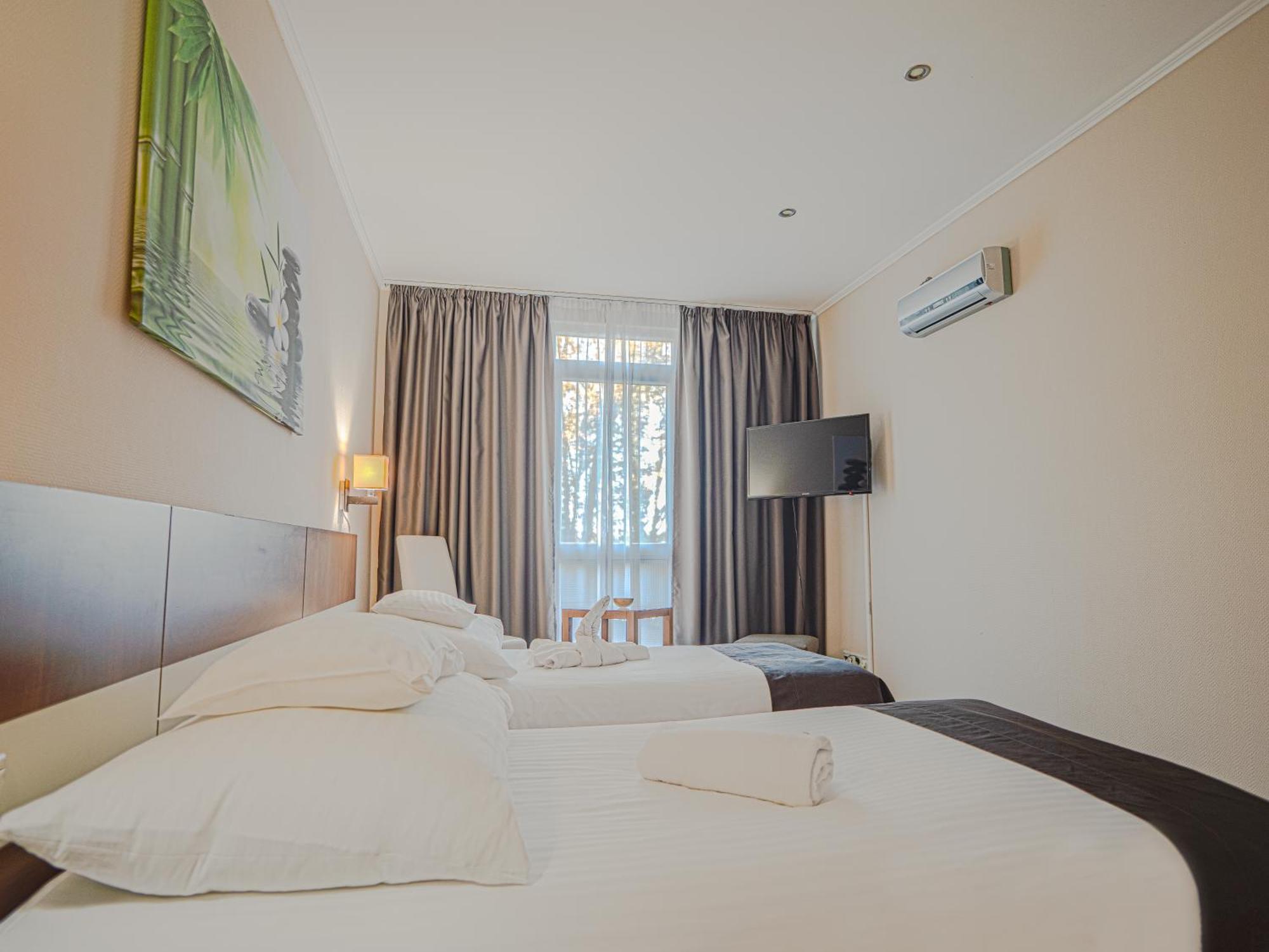 Hotel Wellness With Sauna Park 4*