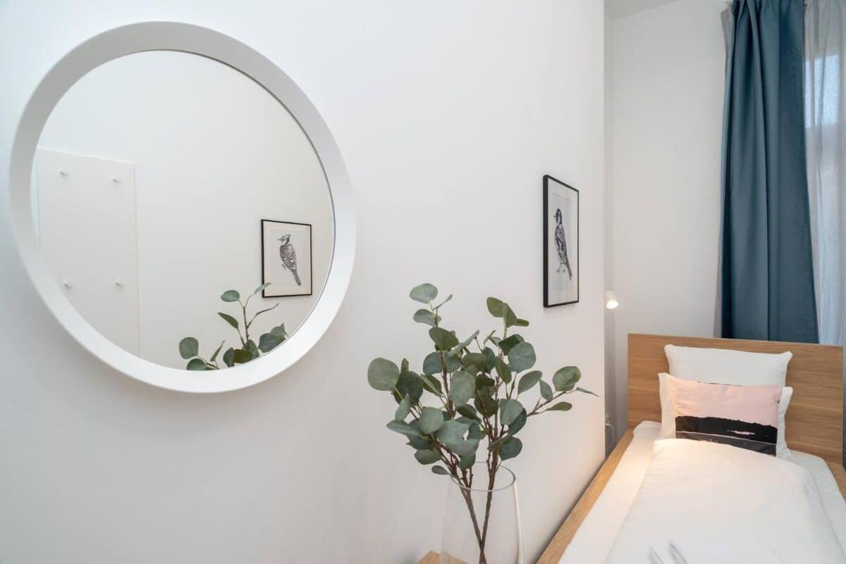 Very Extra Large Brand New Aircon Apartamento *