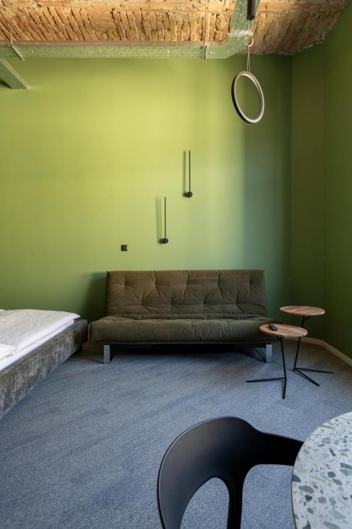 A50-balcony-designer No4 Apartamento Budapest