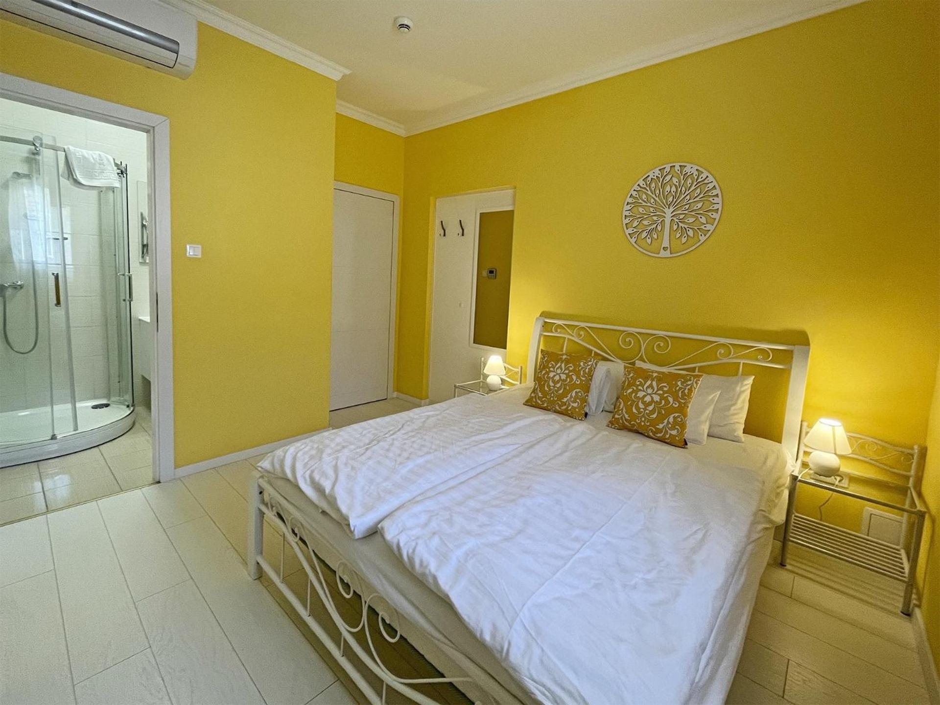 Camille Apartmanhouse Apartahotel