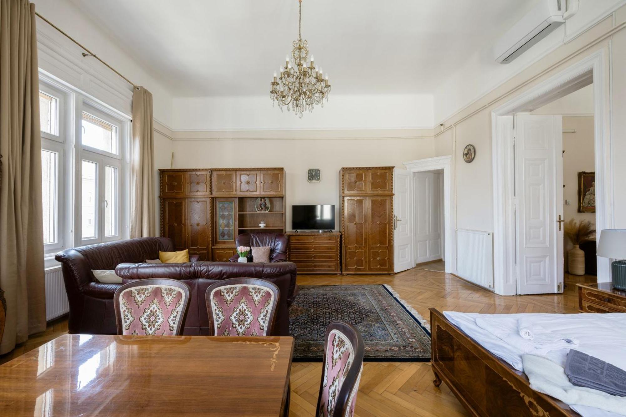 Vintagebuild2bdr2bthr Appartamento Budapest