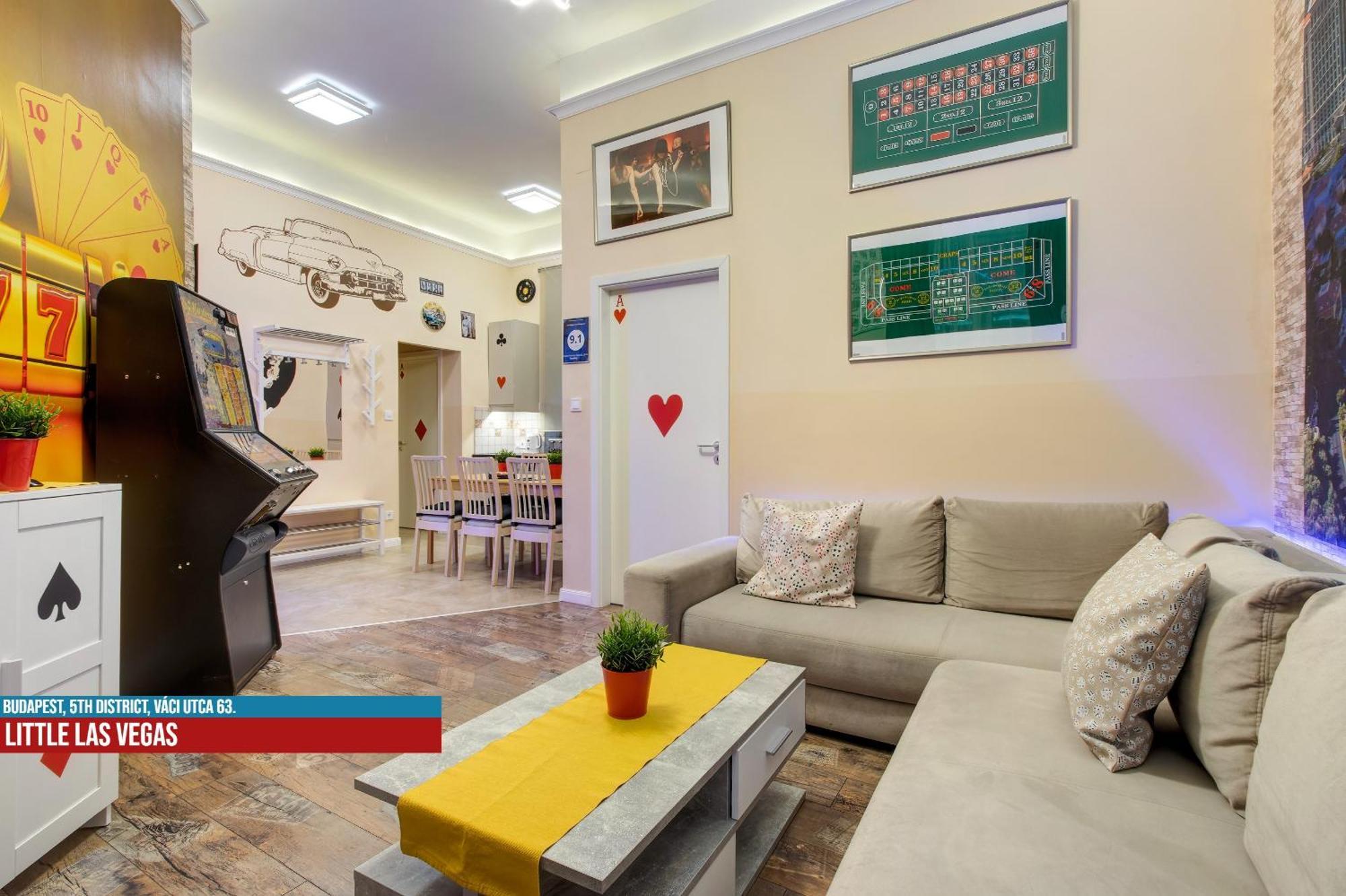Little Americas Main Street Apartment Budapest