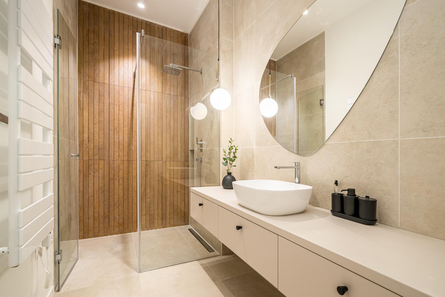 Modern Flat In With Pinkflamingo Apartment
