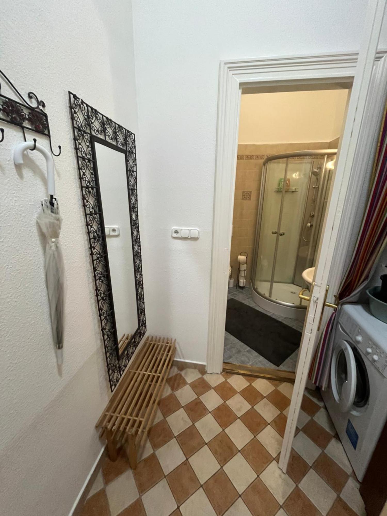 Tony Apartment *