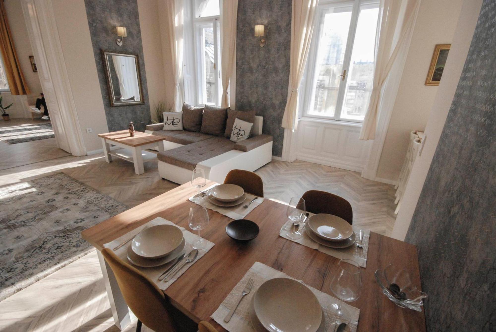 Opera Luxury Resident * Budapest