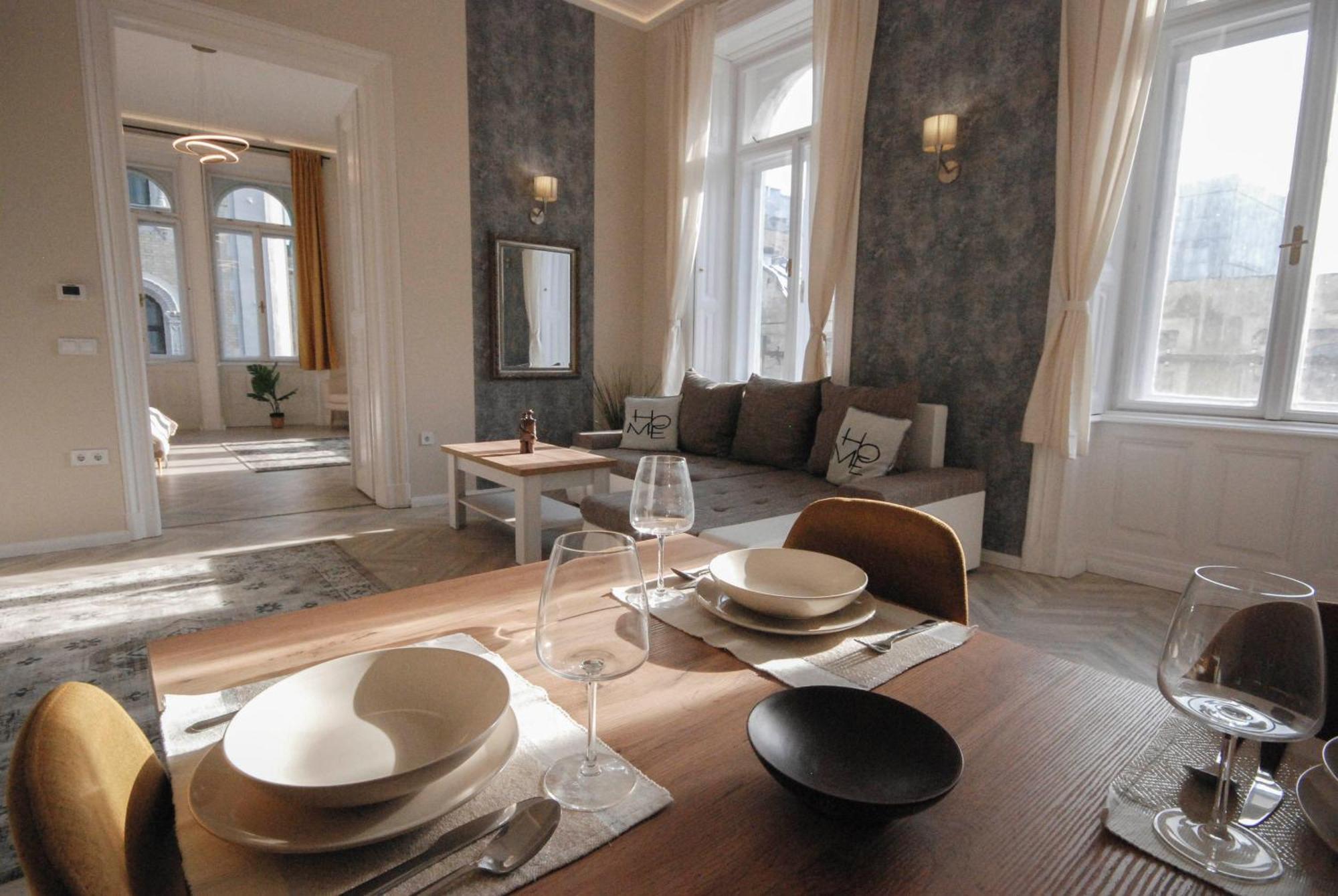 Opera Luxury Resident Budapest