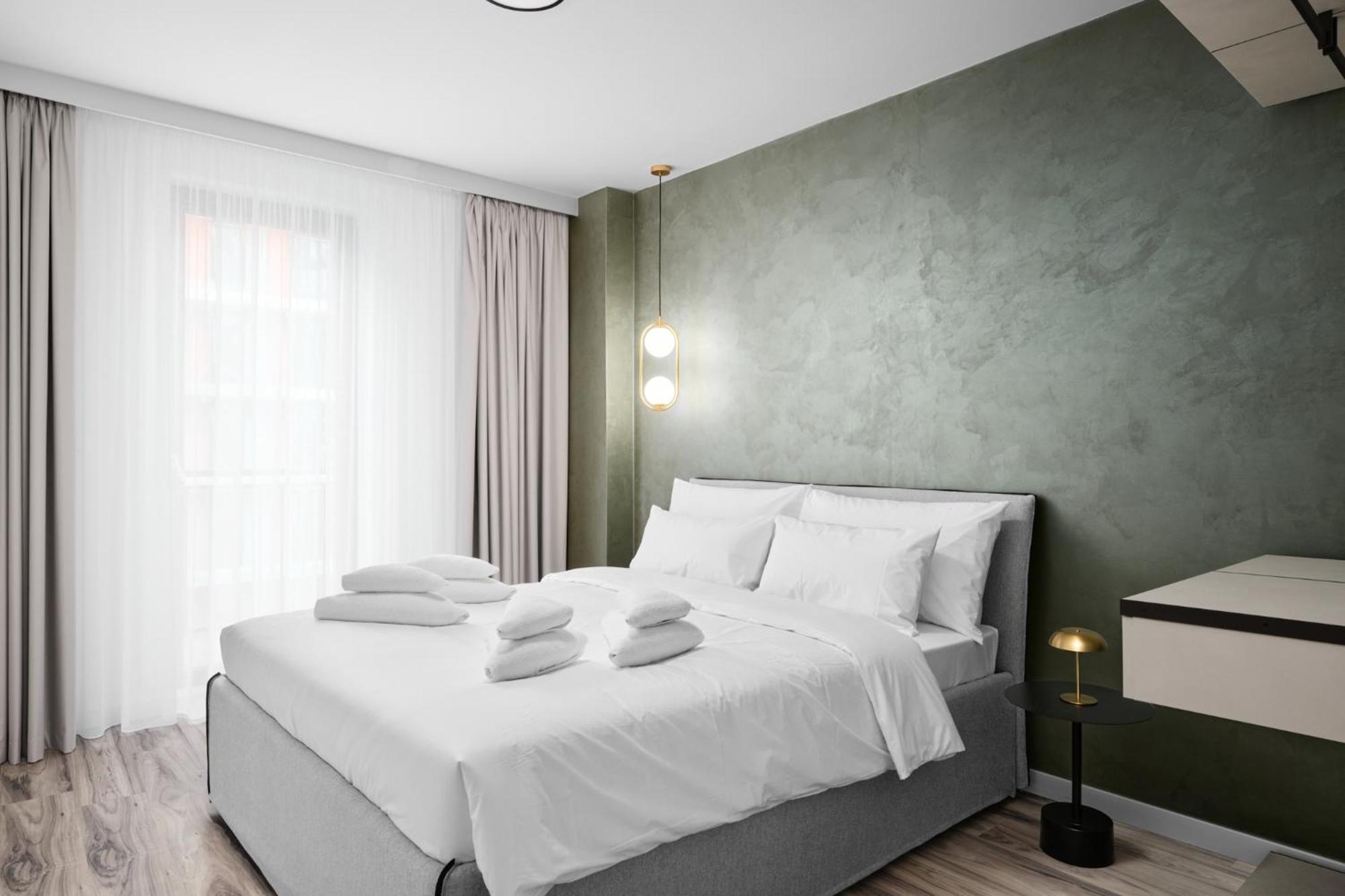 Collect Apartahotel