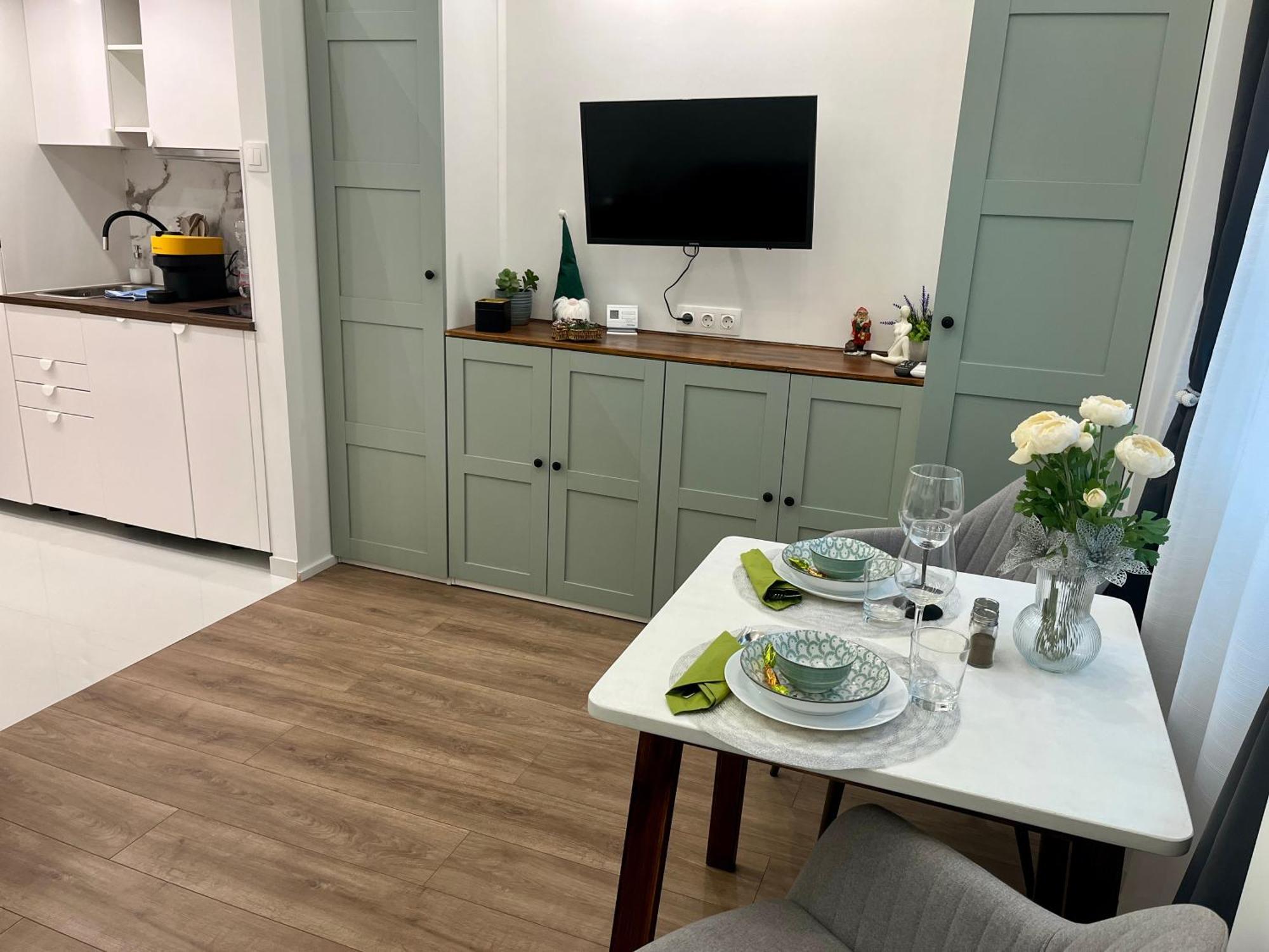 Carina Duplex Apartment- Near Nyugati Metro Line 3 *