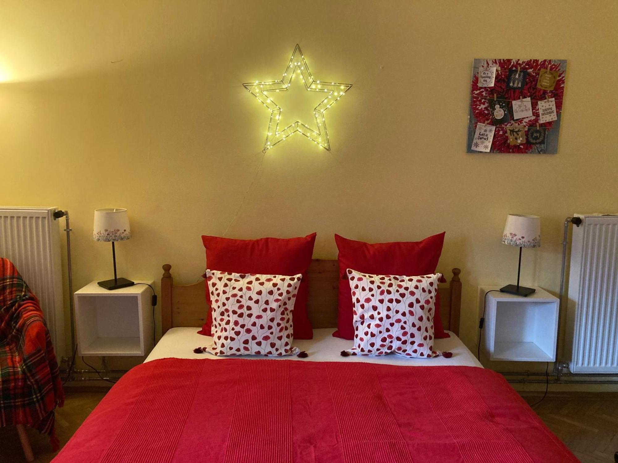 Poppy Flower Apartment Budapest