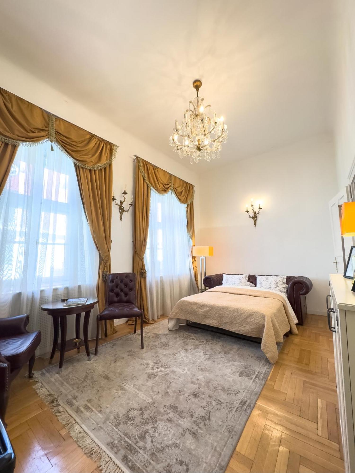 Opera Apartamento *