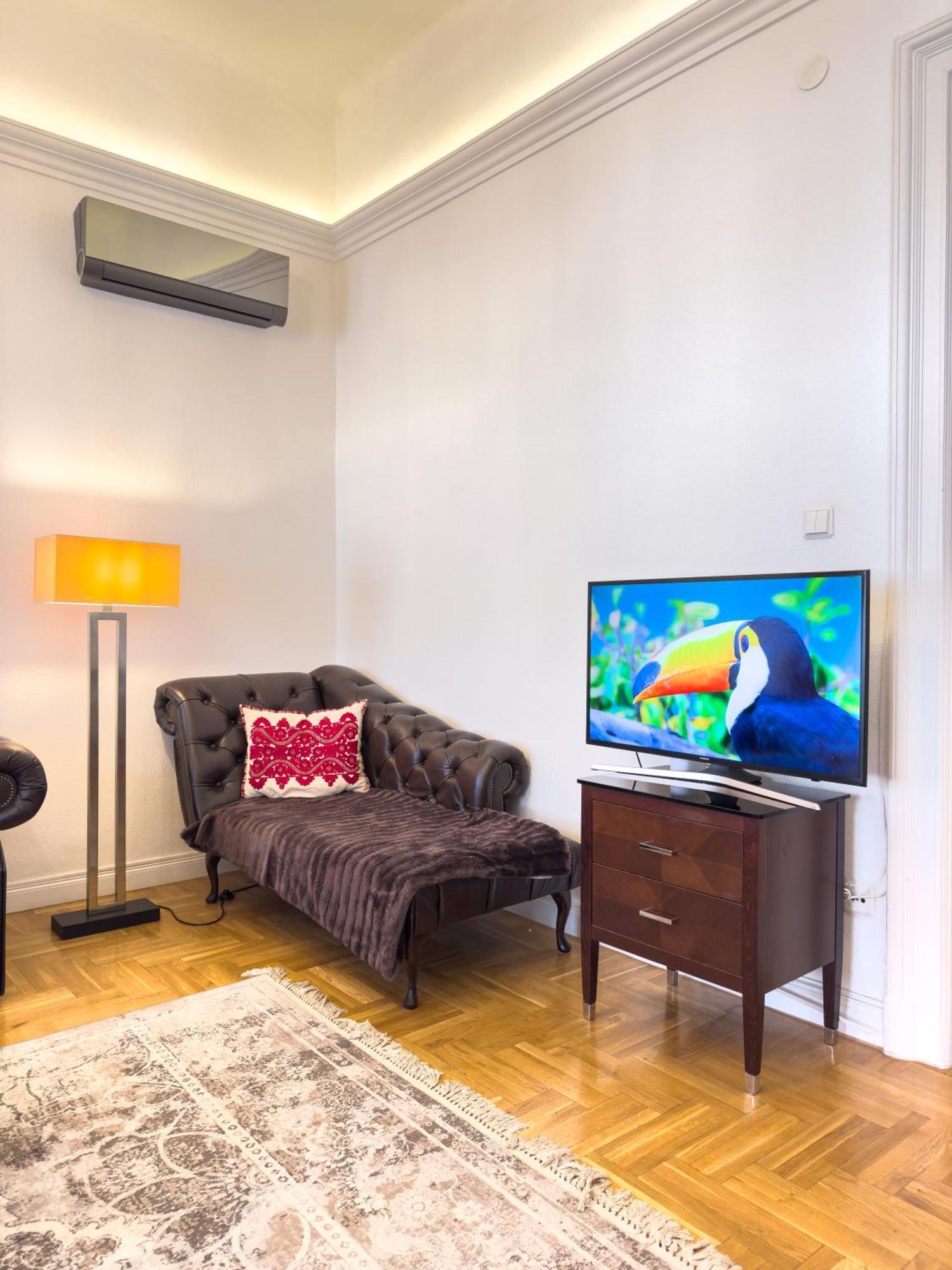 Opera Apartamento *