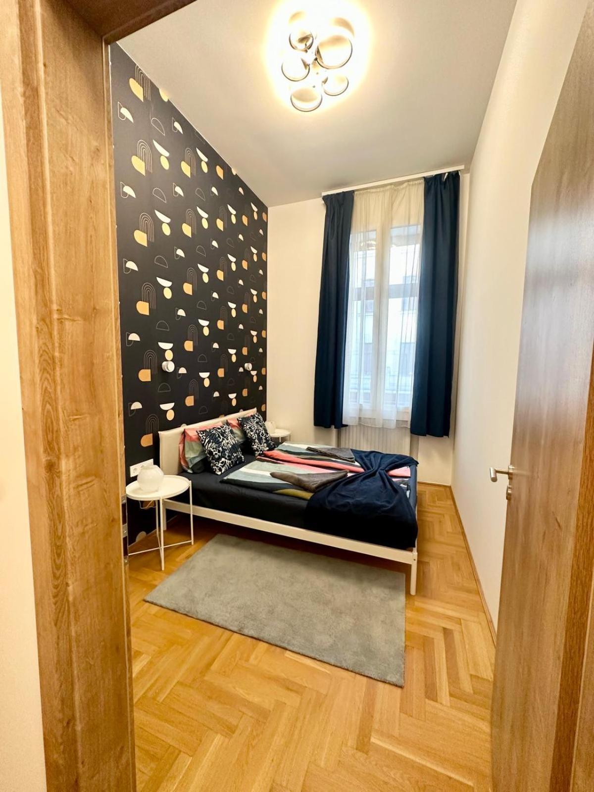 Design By Chivi In Gozsdu #freeparking Apartman Budapest