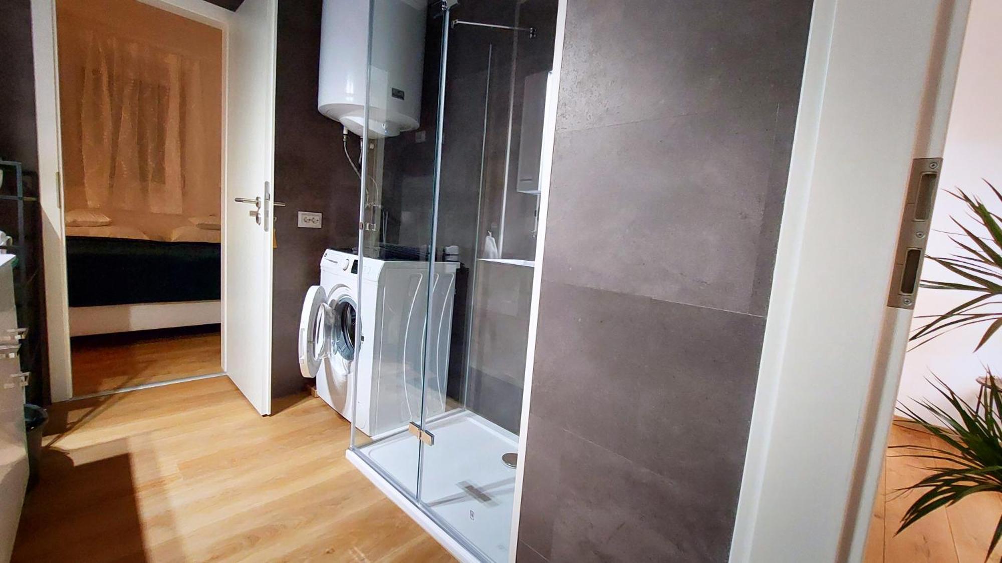 Station Lux Downtown Apartamento Budapest
