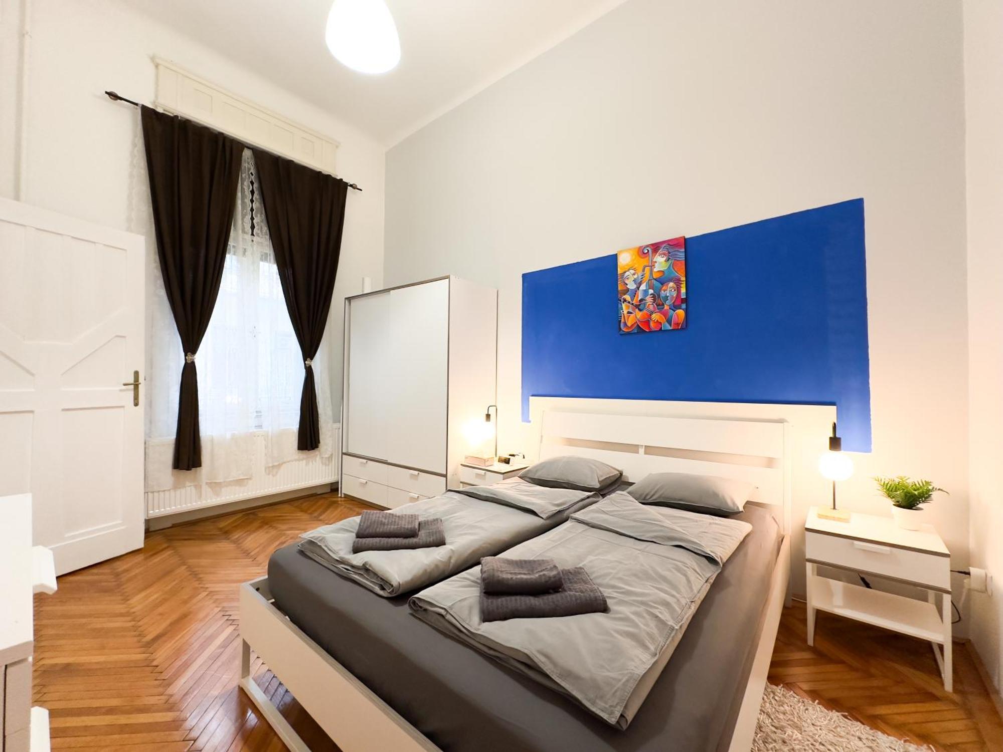 Charming 1br In - Skyline House Budapest