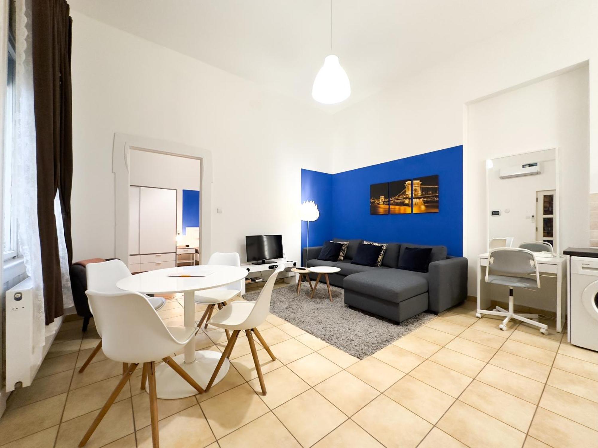 Appartamento Charming 1br In - Skyline House *