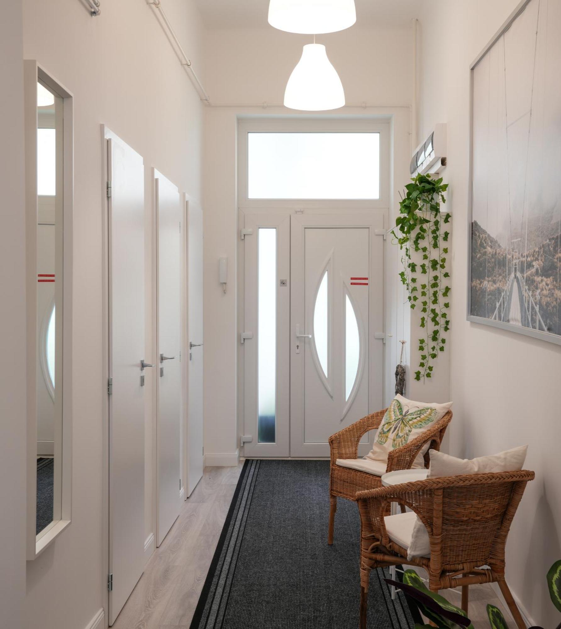 Beautiful Newly Refurbished Studio,fully Equipped Walking Distance To The Park Where Will Find The World Famous Szechenyi Thermal Bath Spa, Museums , And The Capital Circus , Ac, Smart Tv, High Speed Internet Apartmán
