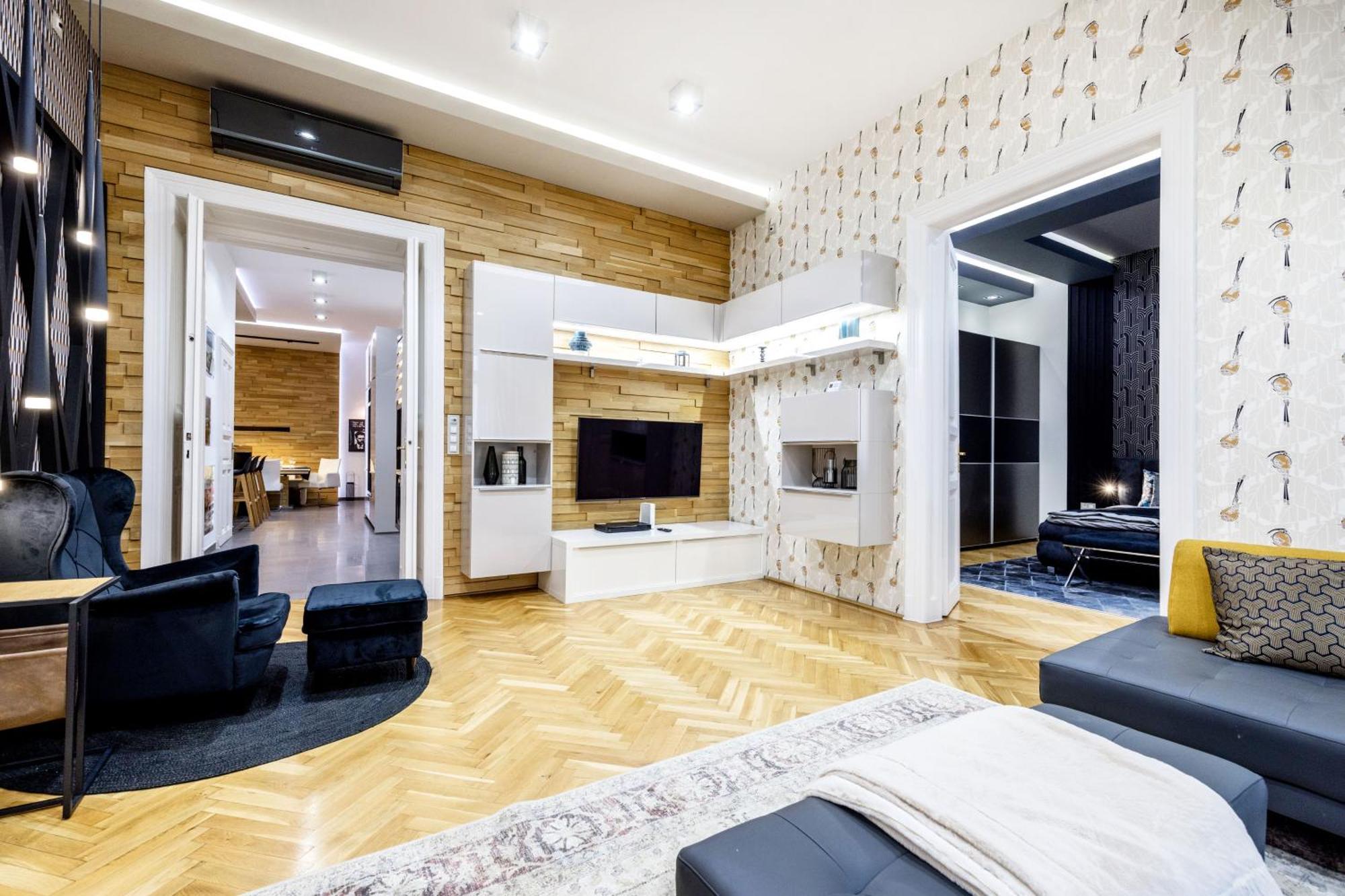 Spacious Designer With Premium Touches Appartamento *