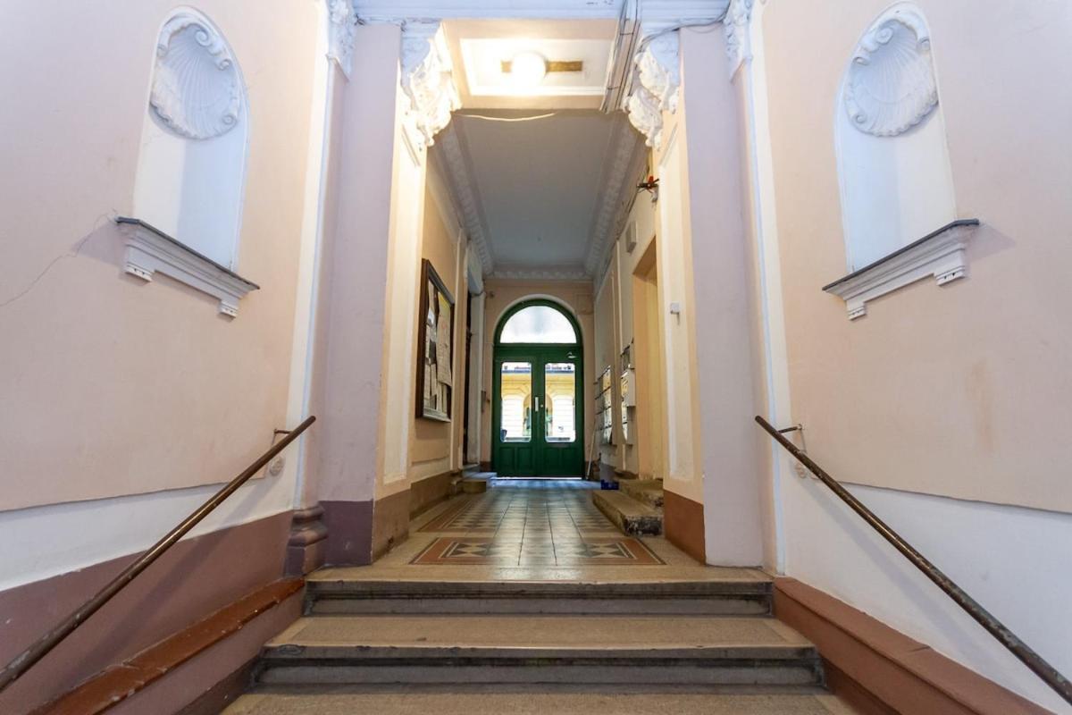 Apartamento D8 Downtown Haven In Kadar Street By Nw Budapest