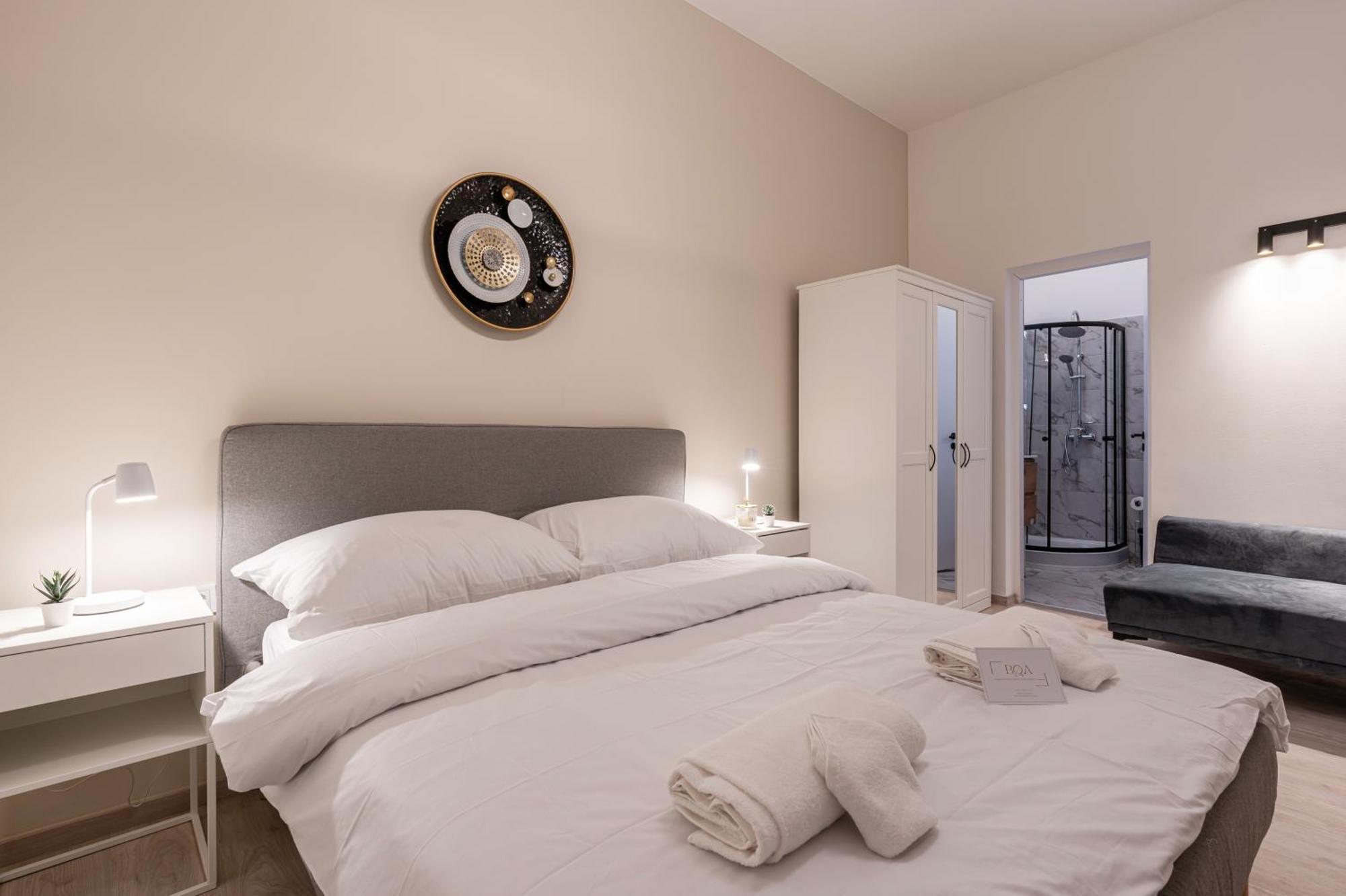 Apartment Kl31 - Urban Escape - Prime Location - Klauzal Square By Bqa Budapest