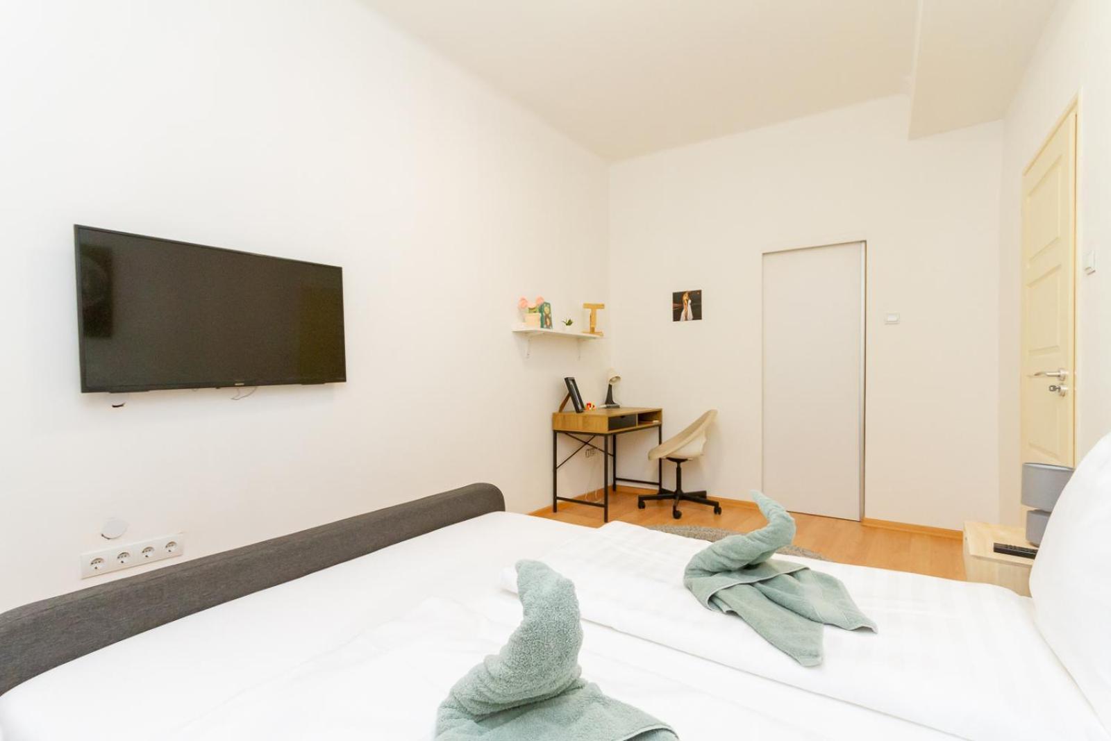 Supercentral Molnar 4 By Nw Apartment *