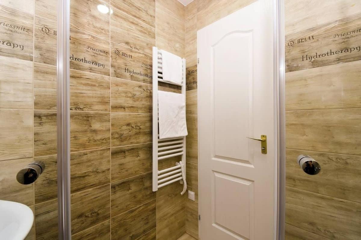 Apartment Very Very Spacious New Budapest