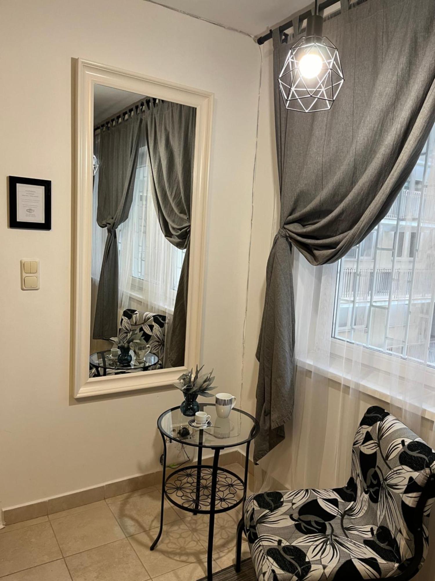 Downtown Rose Garden Whit Garage Opcional Apartamento *