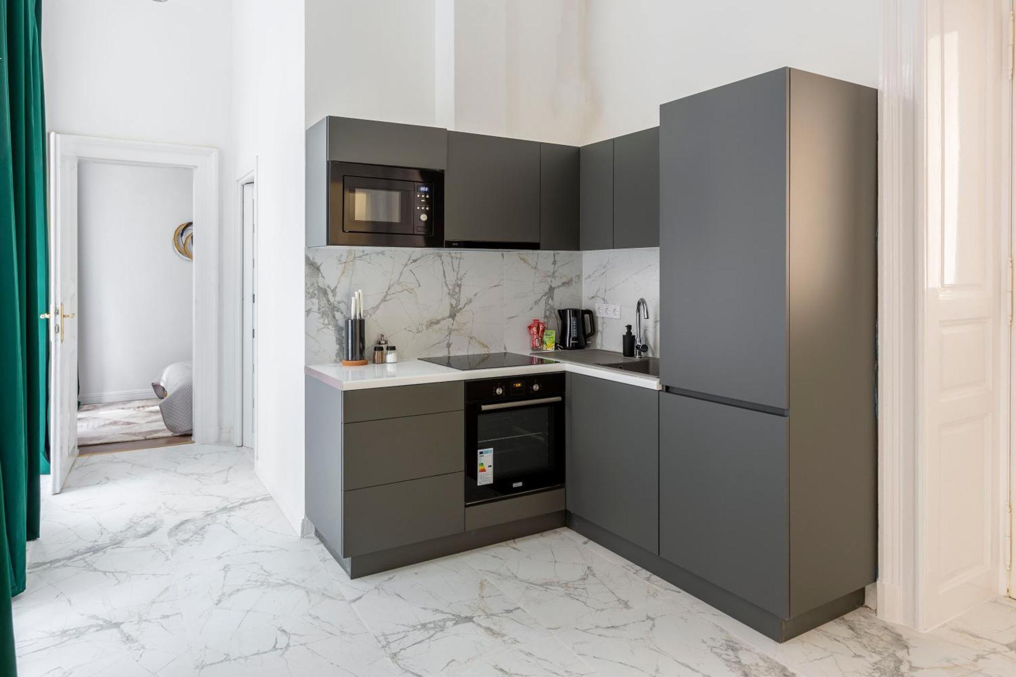 Apartment Luxurious Prestige Next To The New York Cafe