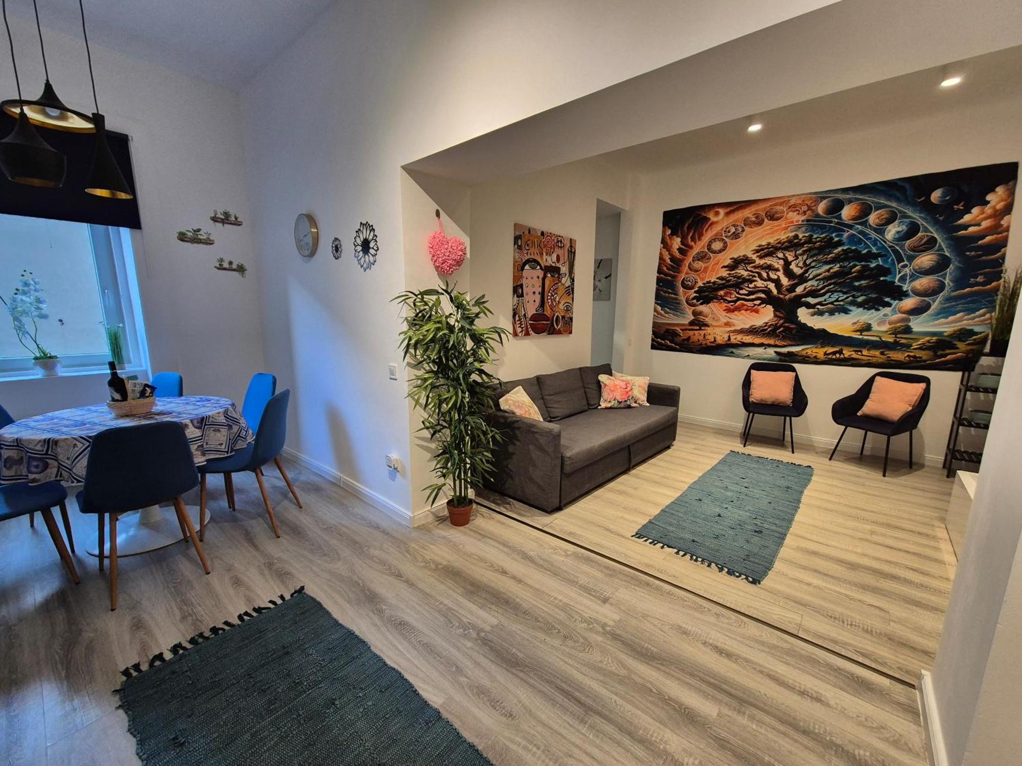 Damjanich 51- Lovely 3bedroom Budapest