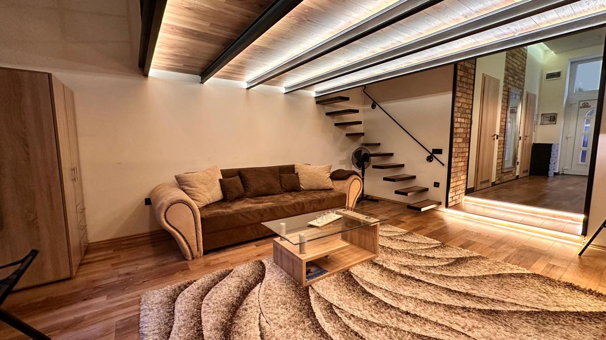 Appartement Home, Far Away From 2 *
