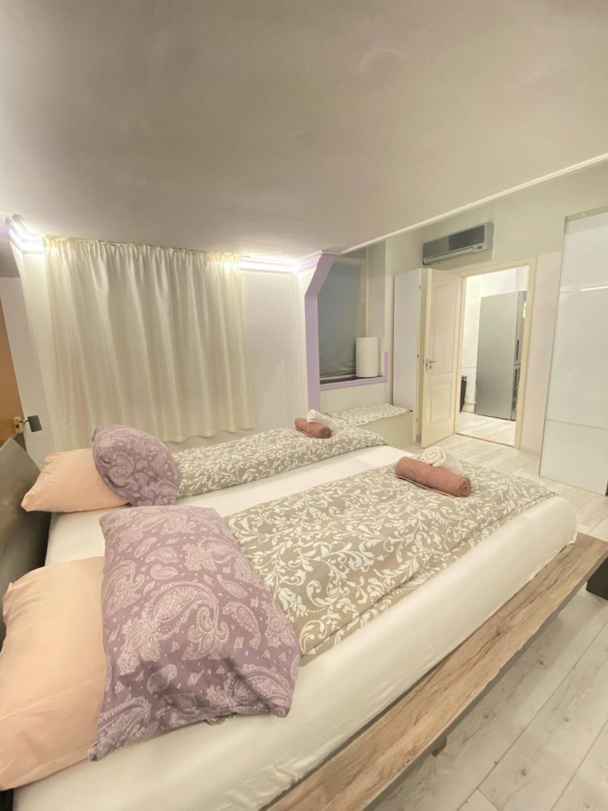 Apartamento Yes, Yes! Lovely Good Amenities Center Budapest