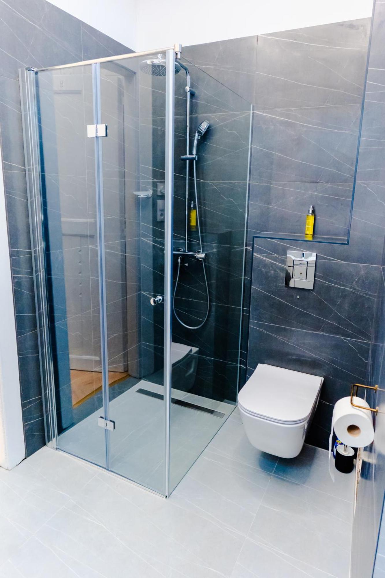 Apartment 2 Bedrooms And 1 Living Your Modern In *
