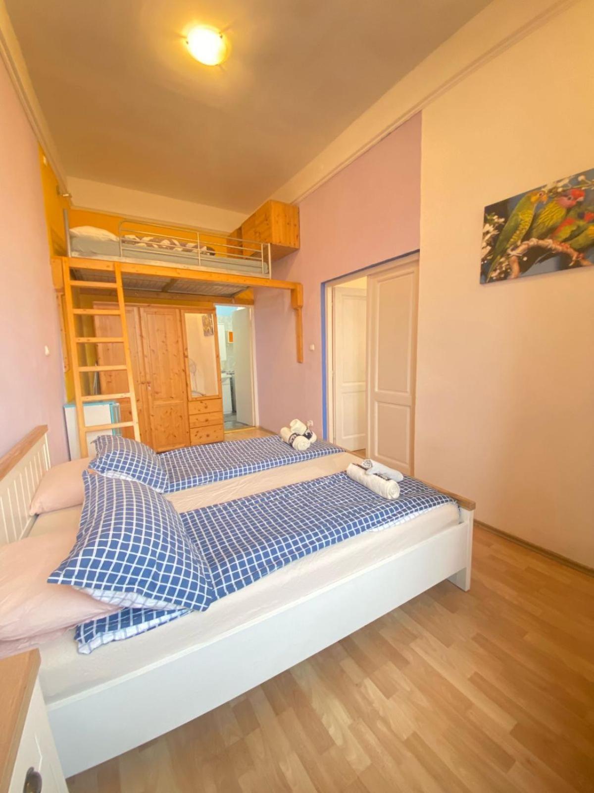Bbudapest River Park Apartment *